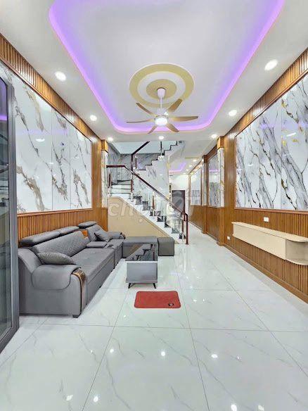 Bán nhà 1 trệt 1 lầu gần làng đại học quốc gia hồ chí minh