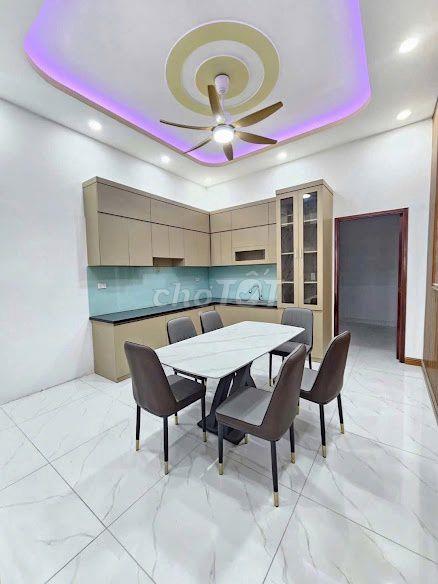 Bán nhà 1 trệt 1 lầu gần làng đại học quốc gia hồ chí minh