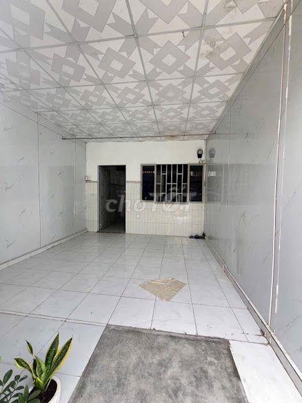 Bán nhà cấp 4 gác lửng mặt tiền đường phan bội trâu dĩ an