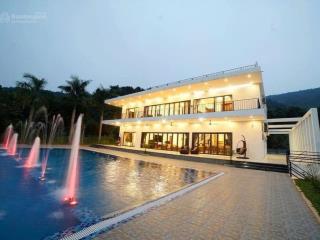 Bán căn vila khu nghỉ dưỡng sân golf tam đảo, vĩnh phúc, full đồ đầy đủ sân vườn bể bơi, 0985 893 ***