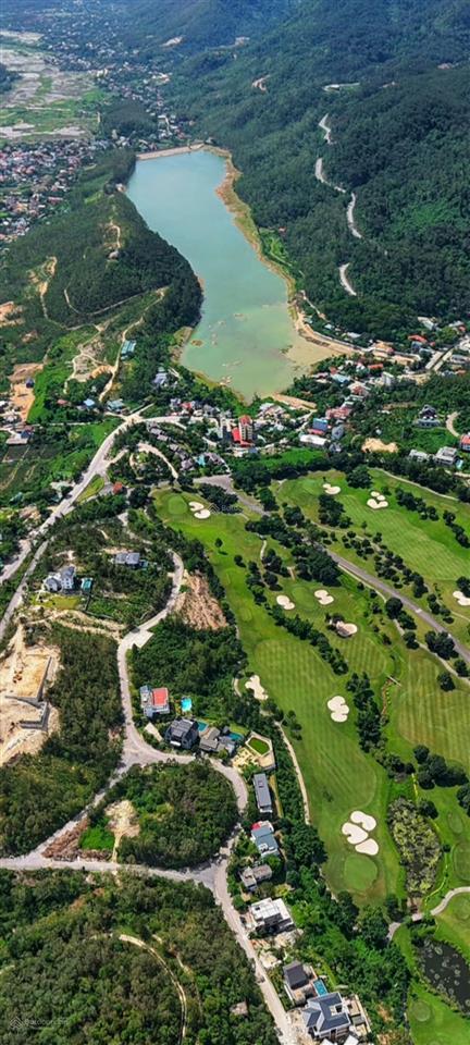 Bán lô góc 3 mặt tiền hơn 1000m đất bt khu nghỉ dưỡng sân golf tam đảo, vĩnh phúc,  0985 893 ***