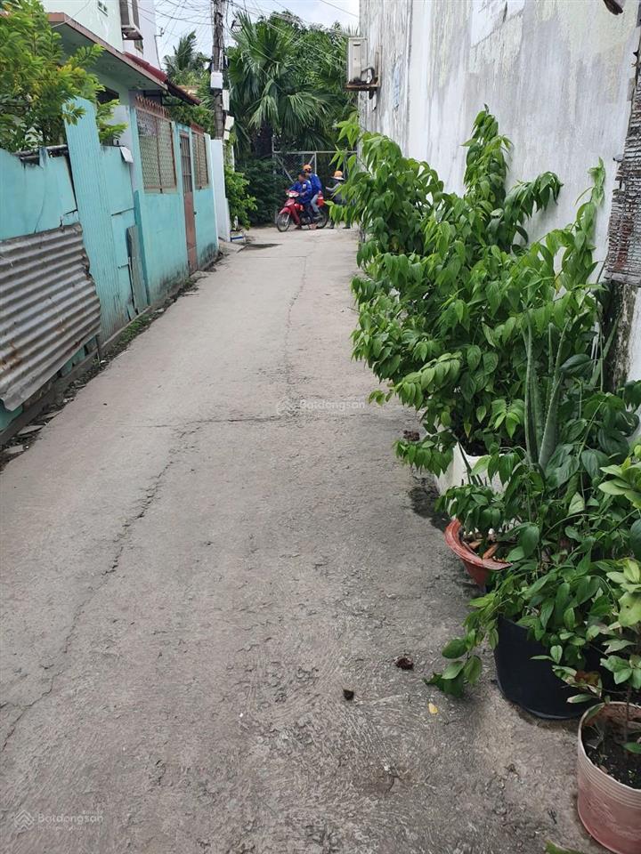 Bán nhà mặt tiền vòng xoay mỹ thủy  vị trí vàng kinh doanh
