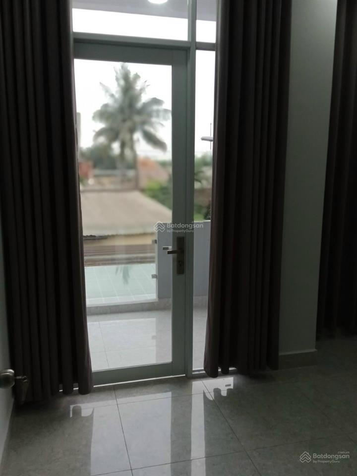 Bán nhà mặt tiền vòng xoay mỹ thủy  vị trí vàng kinh doanh