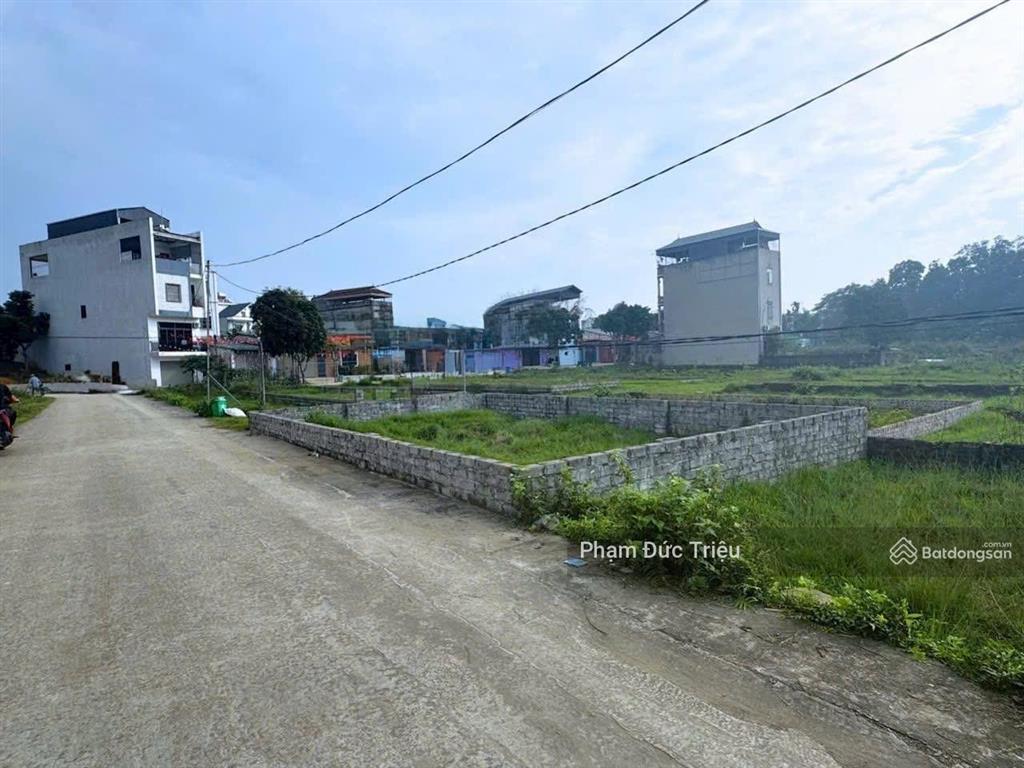 Bán 100m2 khu giãn dân đà gạo  linh sơn mt 8m giá hời khu