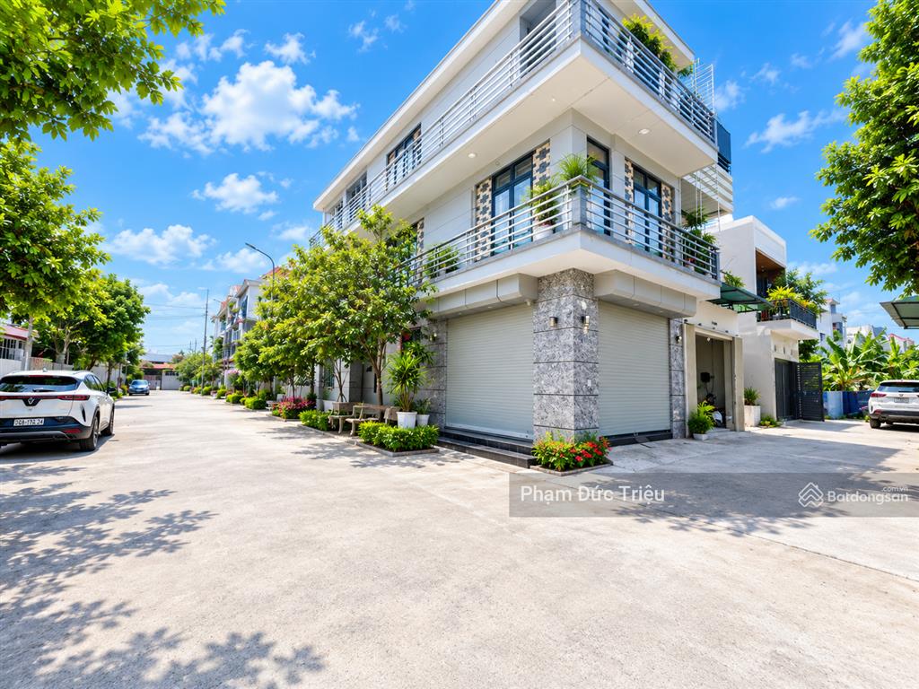 Gia đình được cấp 87m2 đất giãn dân  ở đô thị  trung tâm thị xã sơn tây cần bán