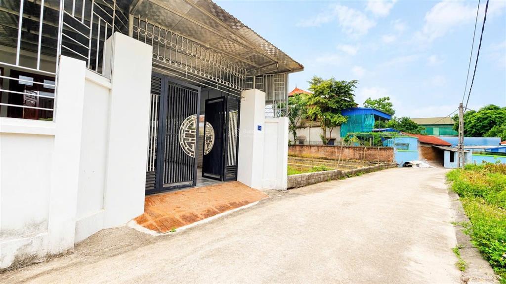 Chính chủ bán 1ty750 đất ở ngay ga metro 8 bình yên