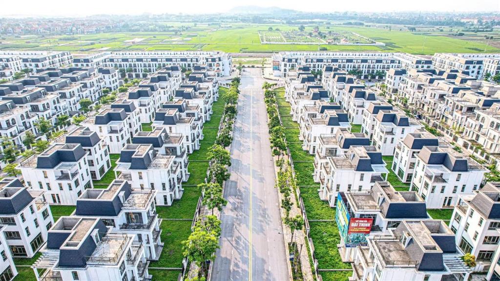 10 tỷ đóng 40% kí hđmb sở hữu ngay 375m2 xây thô 4 tầng tại kđt hud mê linh sát cạnh vành đai 4