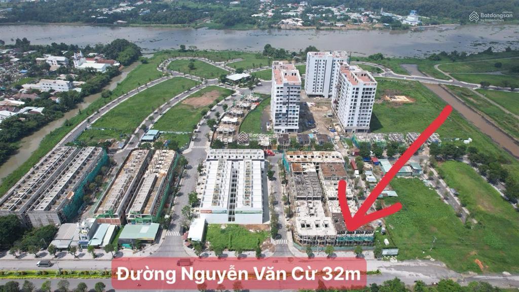 Nhà phố đối diện cổng 6 tòa chung cư, dự án hud chánh mỹ,tp hcm,mặt sông sài gòn,đóng tiến độ giãn
