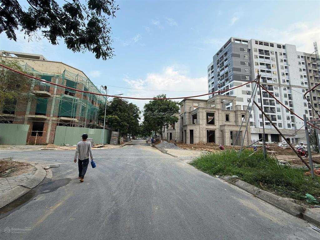 Cn liền kề cạnh chung cư kđt sinh thái hud chánh mỹ,tp hcm mặt sông sài gòn,kí hđmb 40%,bank hỗ trợ