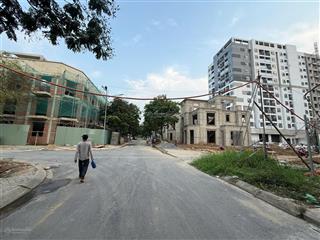 Cn liền kề cạnh chung cư kđt sinh thái hud chánh mỹ,tp hcm mặt sông sài gòn,kí hđmb 40%,bank hỗ trợ