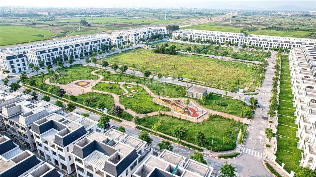 Quỹ hàng liền kề biệt thự tại hud mê linh giá tuwd 6587 triệu/m2, sổ đỏ từng căn.  0974 375 ***