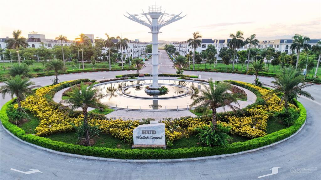 Liền kề hud mê linh 135m2 giá hơn 10 tỷ/căn, vị trí 2 mặt đường, ngay cạnh công viên, kd sầm uất