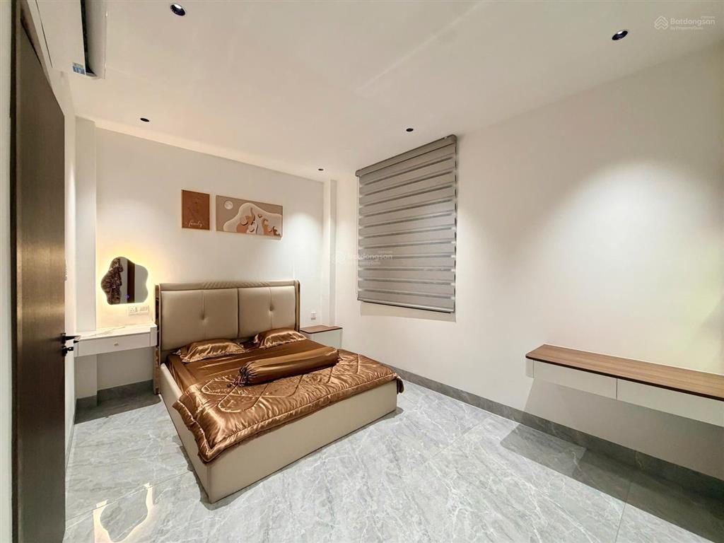 Bán nhà phố 3 lầu mới xây kdc saigon village, full nội thất cao cấp, đã hoàn công đầy đủ