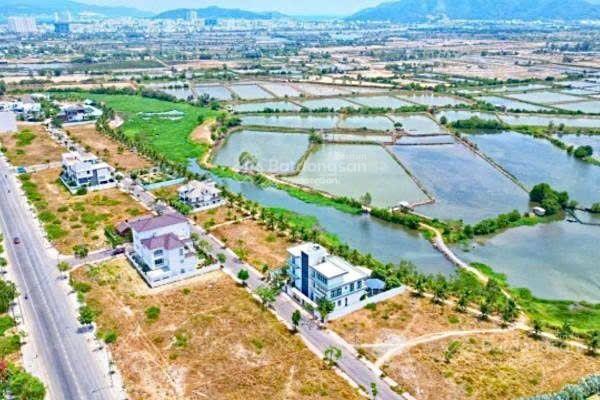 Đất biệt thự  kđt ven sông tắc đối diện dự án đô thị hành chính đang được ld sun group đầu tư