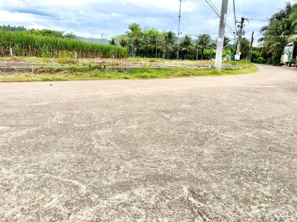 Đất mặt tiền phước tuy, diên phước, diên khánh, khánh hòa. đường hiện trạng 6m, giá chỉ 7.5tr/m2.