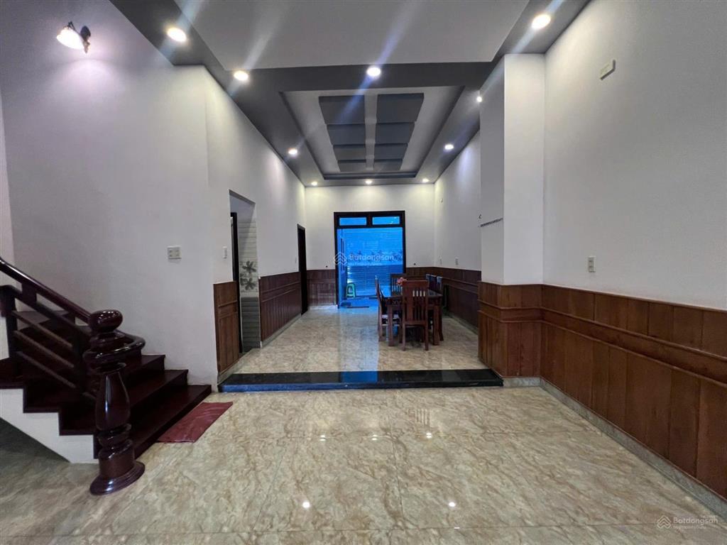 Cho thuê nhà 4 tầng, mặt tiền 6m, mặt đường 19/5 rộng 30m, vĩnh điềm trung, nha trang, khánh hòa.