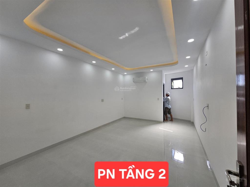 Bán nhà 3 tầng mê đúc, mới tinh 100%, hẻm ôtô, hẻm 24 lương đình của, ngọc hiệp (cũ), nha trang