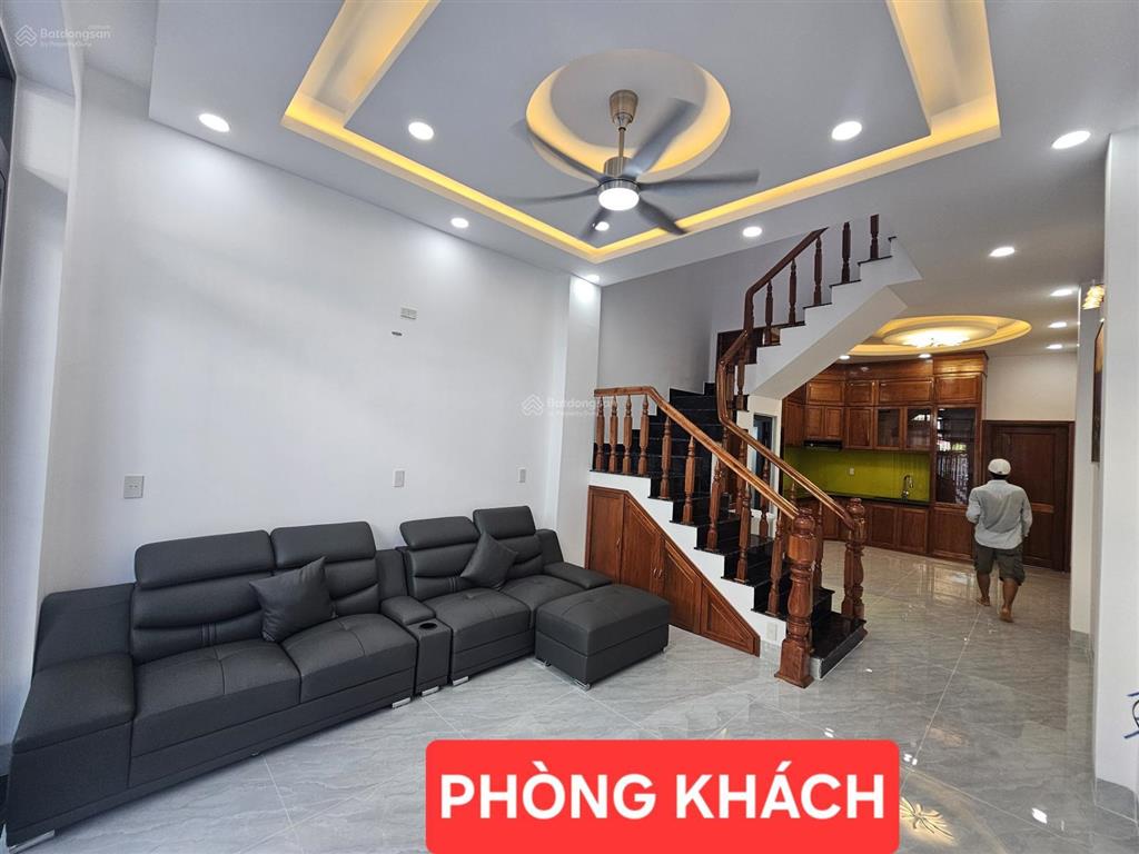 Bán nhà 3 tầng mê đúc, mới tinh 100%, hẻm ôtô, hẻm 24 lương đình của, ngọc hiệp (cũ), nha trang
