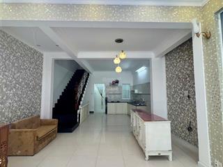 Bán nhà 5 tầng mặt tiền đường trần bình trọng  sát bên đường hồng bàng, trung tâm nha trang