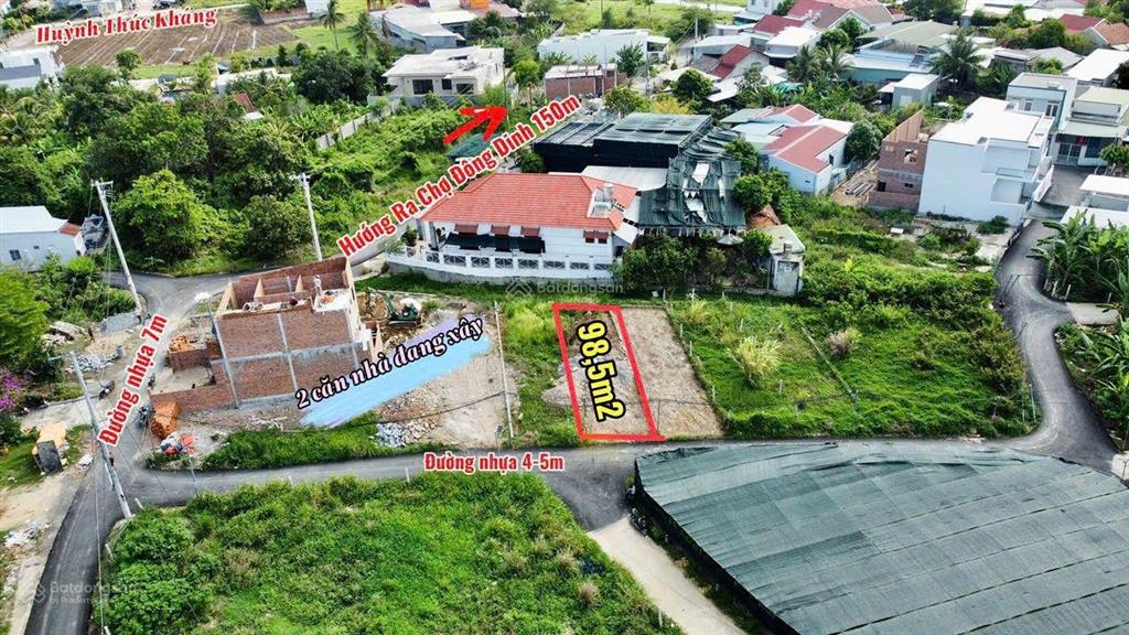 Đất dân cắt bán tại xã diên toàn, cách đường huỳnh thúc kháng vào chỉ 150m.