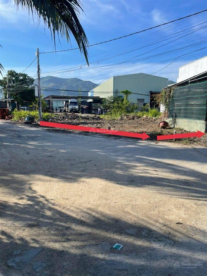 Bán đất đường ô tô, đường trước đất 8m, diên toàn (cũ), diên khánh, khánh hòa.