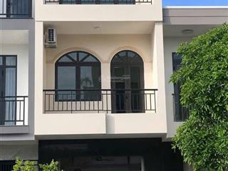 Bán nhà 3 tầng, có sổ hồng khu đô thị hà quang 2, mặt đường số 18a, nha trang, khánh hòa.