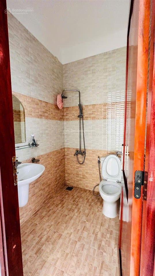 Bán nhà đẹp 3 tầng mặt tiền, mặt đường p2, kđt vĩnh điềm trung nha trang, khánh hòa. giá chỉ 7.5t
