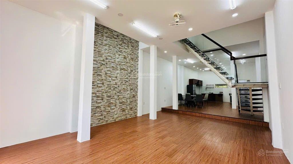 [rrrr]nhà đẹp 2 tầng đường oto 5m, đối diện siêu thị chợ lớn, đường 23/10, nha trang, khánh hòa.