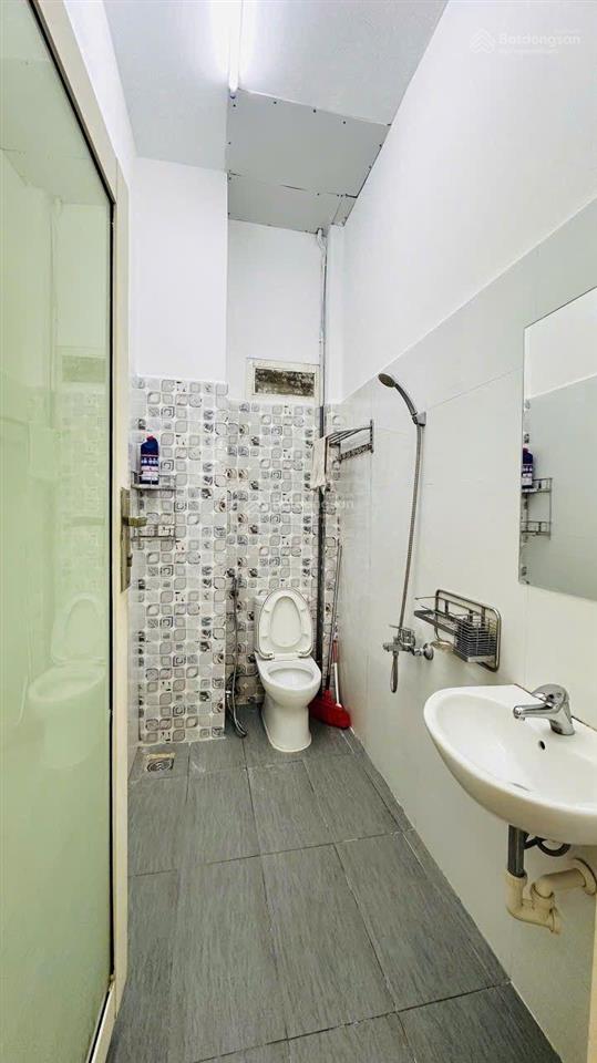 [rrrr]nhà đẹp 2 tầng đường oto 5m, đối diện siêu thị chợ lớn, đường 23/10, nha trang, khánh hòa.