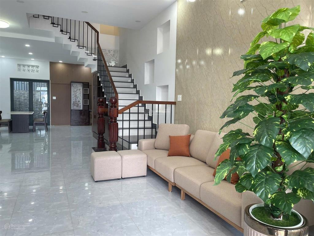 Hạ giá còn 8,7 tỷ, bán nhà 4 tầng có sổ, đường t12, rộng 13m, sạch, kđt an bình tân, nha trang