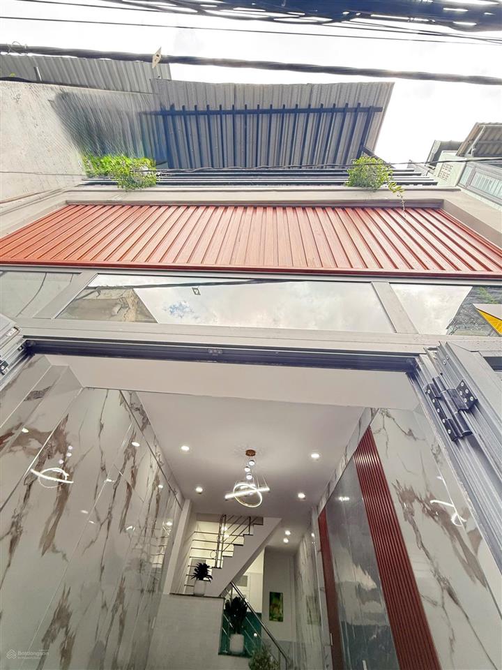 Hiếm! cần bán nhà 2 tầng ngay gần cầu bình lợi  35m2 giá 3.98 tỷ tl chính chủ. 3pn, 2wc