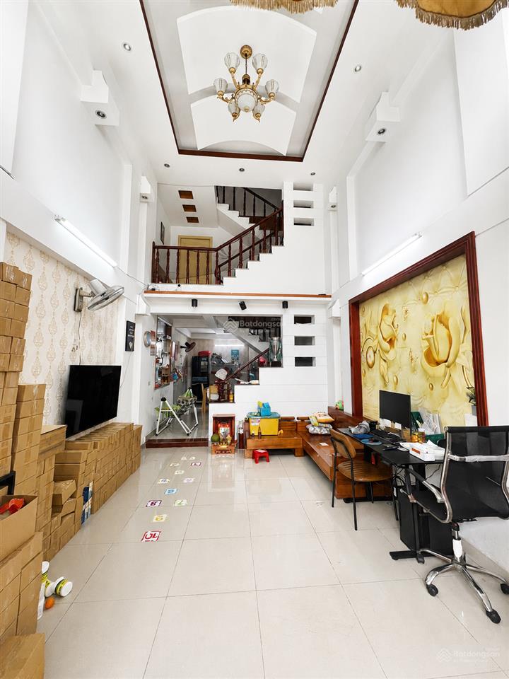 Cần bán gấp nhà 3 tầng 3pn, hẻm ô tô, sát phạm văn đồng, 55.7m2 6.8 tỷ tl chính chủ.