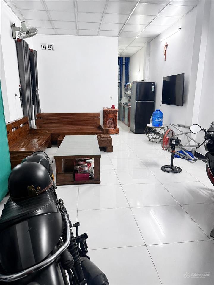 Bán nhà 1 trệt 1 lửng mới, 60m2 đường ô tô thông, gần đường hoàng cầm. 4,3 tỷ tl chính chủ