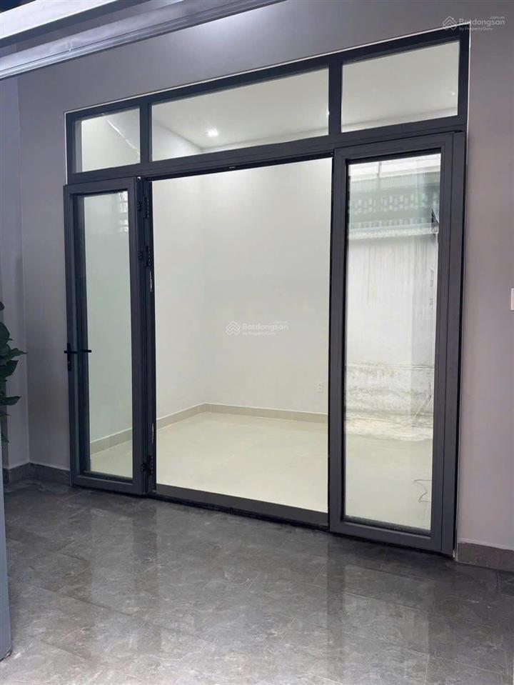 Bán nhà gần vincom thủ đức, xe hơi tới nhà 58m2 5,69 tỷ tl, sổ sẵn. cách vincom 3p