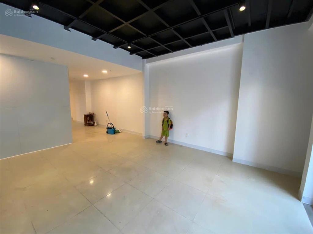 Bán shophouse cc đạt gia dt sàn 100m2 giá 3.5 tỷ tl chính chủ. kinh doanh buôn bán thuận tiện