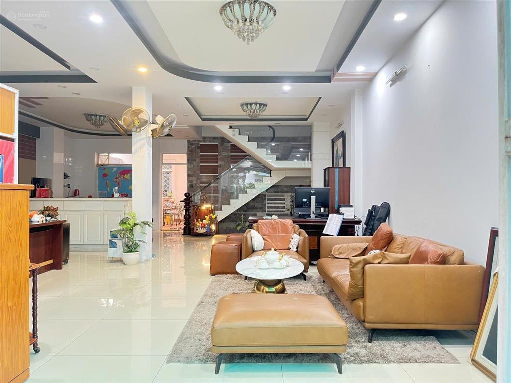 Chính chủ gửi bán gấp căn biệt thự liên kế khu villa hoja khang điền, phước long, tp. hcm.