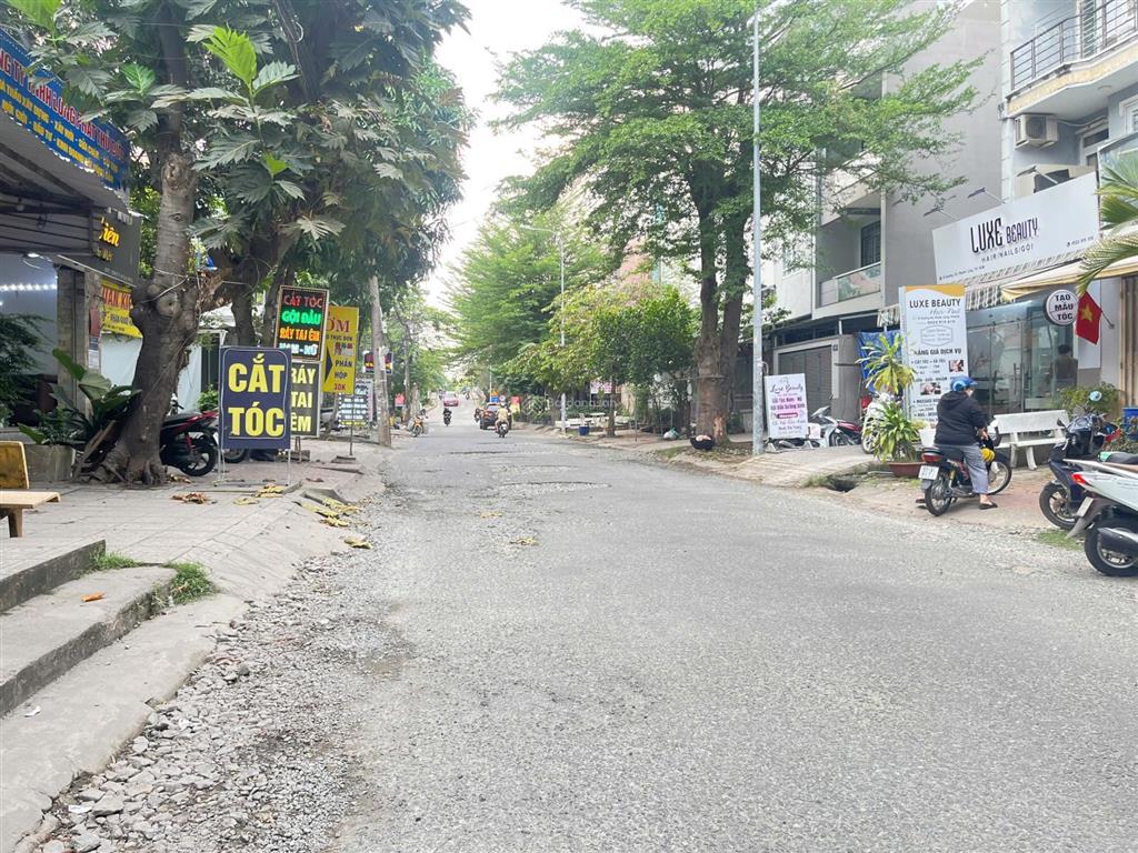 Bán lô đất mặt tiền đường d3, kdc nam long, quận 9, tp. hcm