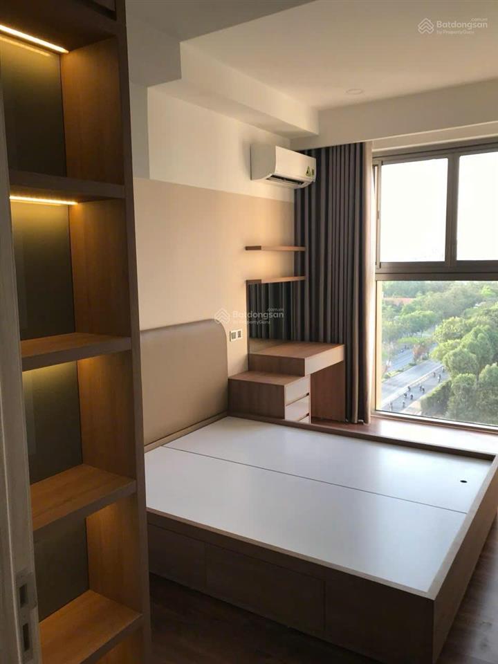 Bán căn hộ 3pn, 2wc, 130m2 tại midtown phú mỹ hưng, giá siêu hời 16 tỷ vnd