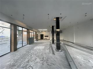 Cho thuê nhà lô góc 2 mt hoà hải ! quận ngũ hanh sơn , gần crowd , gần non nước
giá thuê 35