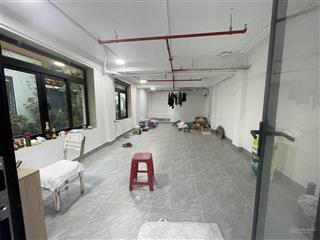 Cho thuê kho kiên cố khu công nghiệp an đồn gần cầu sông hàn giá 15tr, dt 150m2 có sẵn phòng