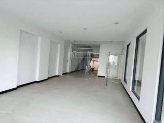 Cho thuê nhà 3,5 tầng mặt tiền khu phố sầm uất gần chợ hoà khánh  giá thuê 25 triệu