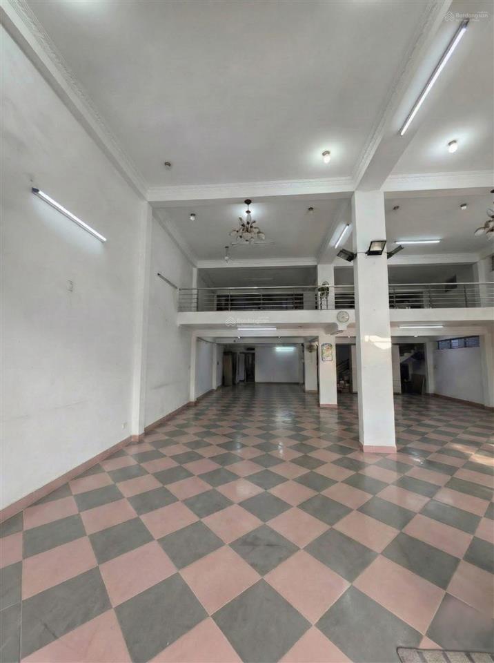 Cho thuê mb ông ích khiêm trung tâm hải châu ! bề ngang #9m giá 59 triệu / tháng có thương lư