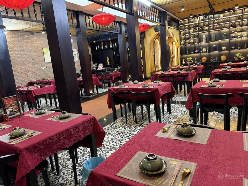 Cho thuê nhà hàng quận hải châu sẵn sàng kinh doanh ngay! diện tích 380 m2 ngang