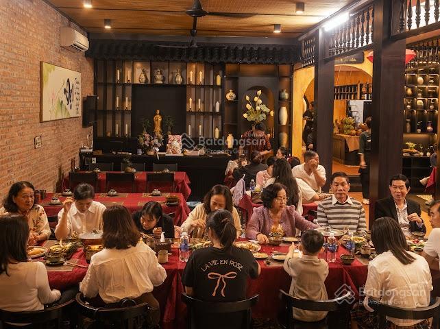 Cho thuê nhà hàng quận hải châu sẵn sàng kinh doanh ngay! diện tích 380 m2 ngang