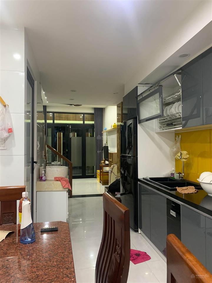 Cho thuê nhà mt gần chợ non nước ! ngũ hành sơn
20tr/ tháng
80m x 3 tầng
4pn fun nội th