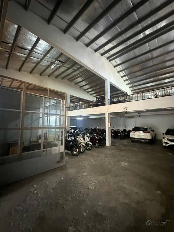 Cho thuê toà nhà 4 tầng siêu rộng mt quận thanh khê gần đường lê độ bề ngang #10m