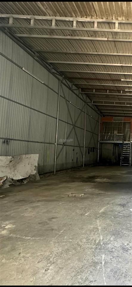 Cho thuê kho nhà xưởng mt đối diện bến xe đà nẵng dtsd230m²! dt đất 200m ngang 10m có lững 2