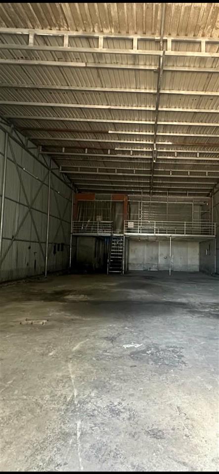 Cho thuê kho nhà xưởng mt đối diện bến xe đà nẵng dtsd230m²! dt đất 200m ngang 10m có lững 2
