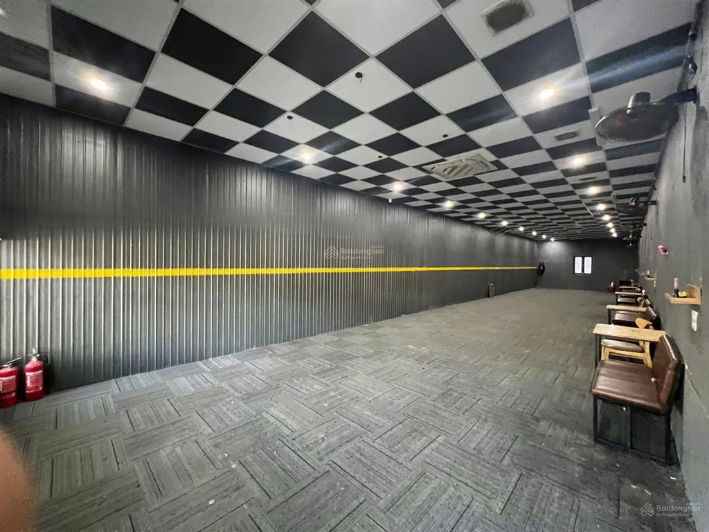 Cho thuê nhà mt phường hòa hải, ngũ hành sơn! bề ngang #6m, giá 18tr/tháng. dt đất 250m².