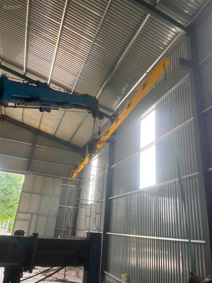 Cho thuê kho đường container sát khu fpt điện ngọc giá 17tr/tháng dt 280m2 ngang 12mx23m,